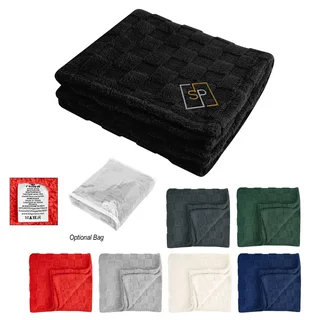 8082 - rPET Checkered Sherpa Blanket