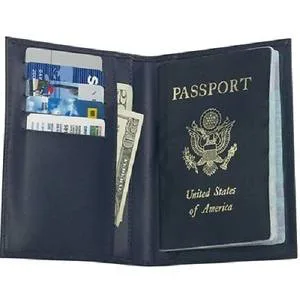 CP15471 - Porta Pasaporte En Cuerina